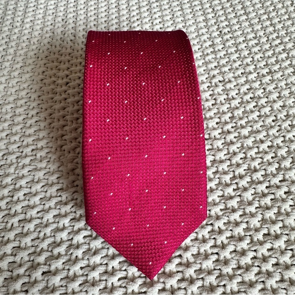 CHARLES TYRWHITT Spot Tie Pink & White Woven 100% Silk Tie Men’s London Trendy